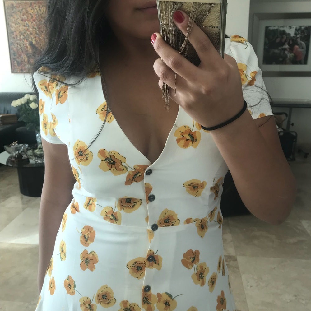 *LAST ONE* In Bloom Floral Mini Dress - Picture 5 of 8